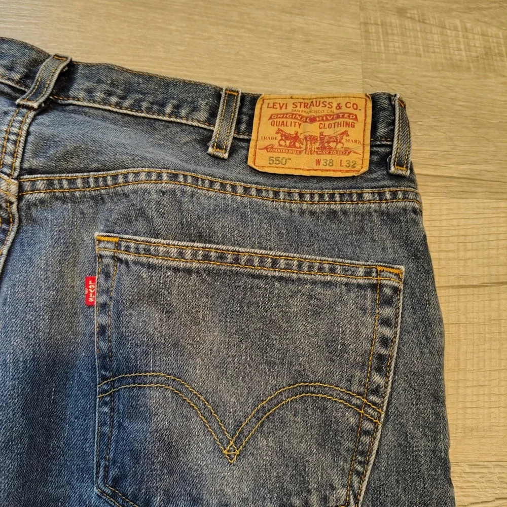 Y2k Levis 550 Relaxed Fit Jeans Mens 38x32 Medium Wash Blue Cotton Denim 550